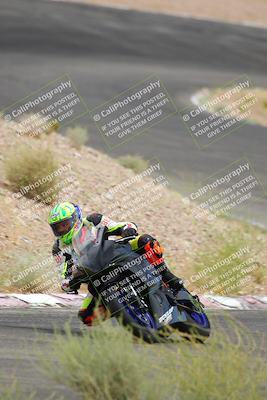 media/Jun-04-2022-WERA (Sat) [[b852bbbd55]]/Race 9 LW Twins Superbike V6 LW D Superstock/